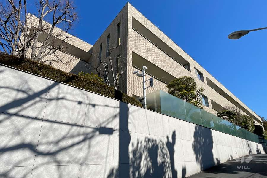 クロイスターズ広尾の外観（南西側から）