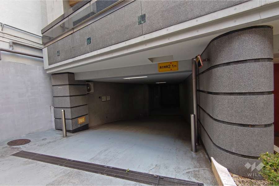 駐車場の出入り口