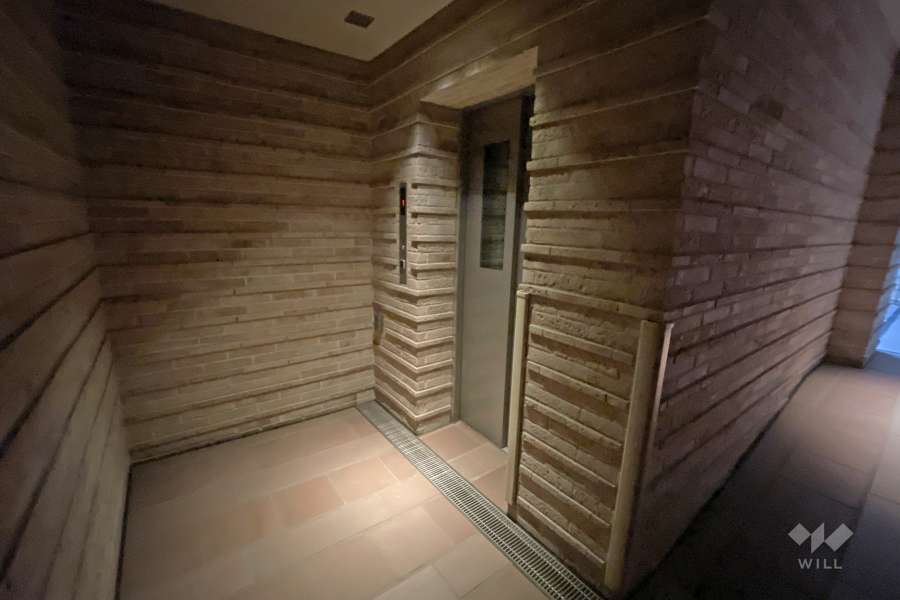 駐車場専用エレベーター