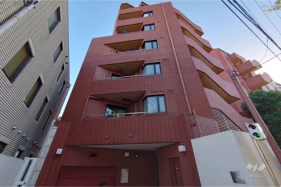 ペアシティ代々木大山アネックスイーストの外観（北東側から）