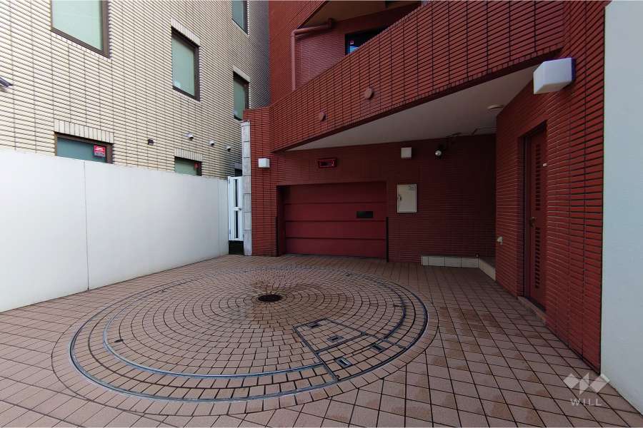 駐車場の出入り口