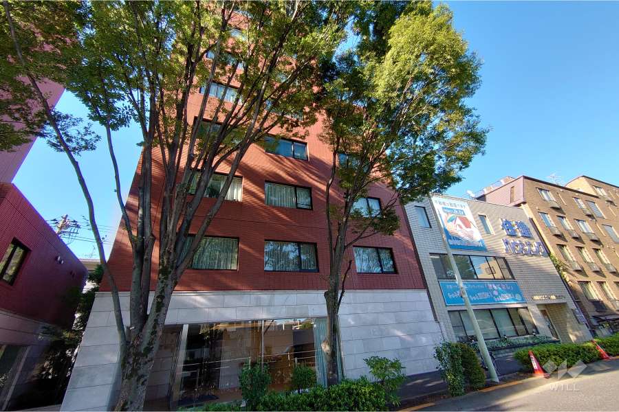 ペアシティ代々木大山アネックスイーストの外観（南西側から）