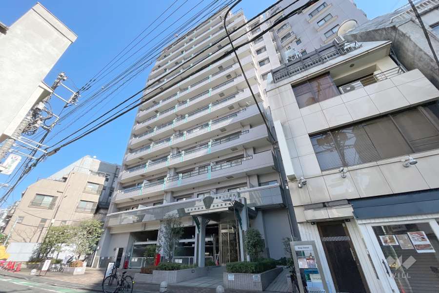 ライオンズマンション渋谷道玄坂の外観(南西側から）