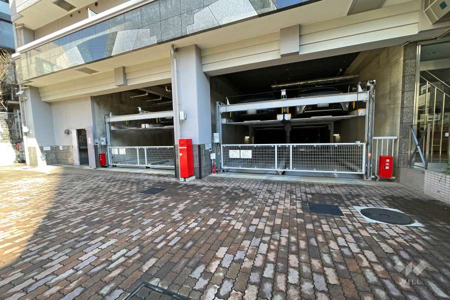 敷地内駐車場（屋内機械式）
