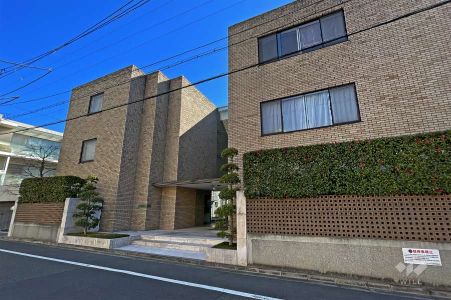 ラ・シテ広尾２１６の外観（南西側から）