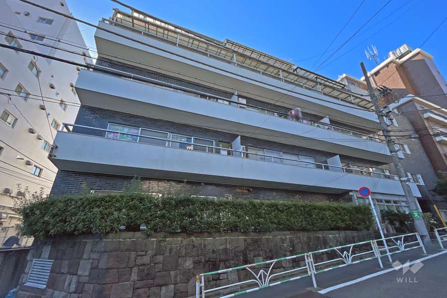 広尾パインクレストの外観（北東側から）