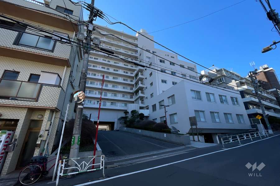 広尾マンションの外観（北東側から）