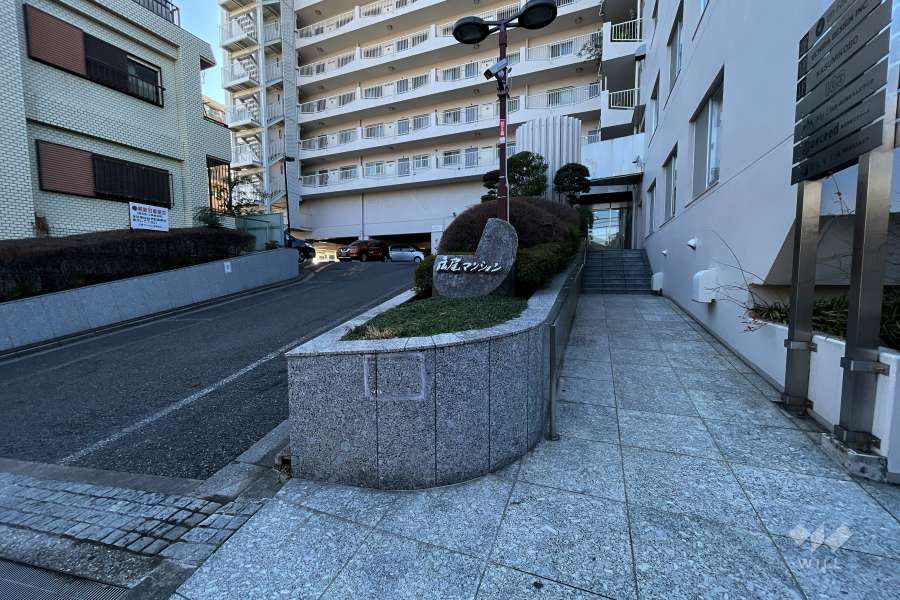 敷地の出入り口