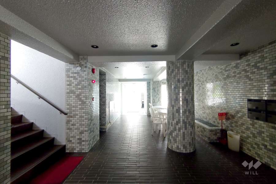 エントランスホール