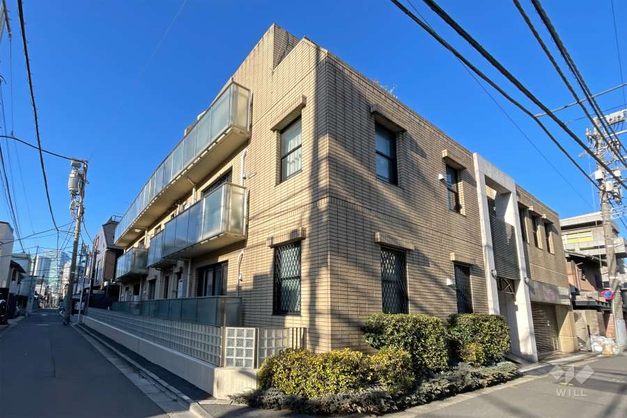 D’クラディア青山ラグゼス外観（東側から）