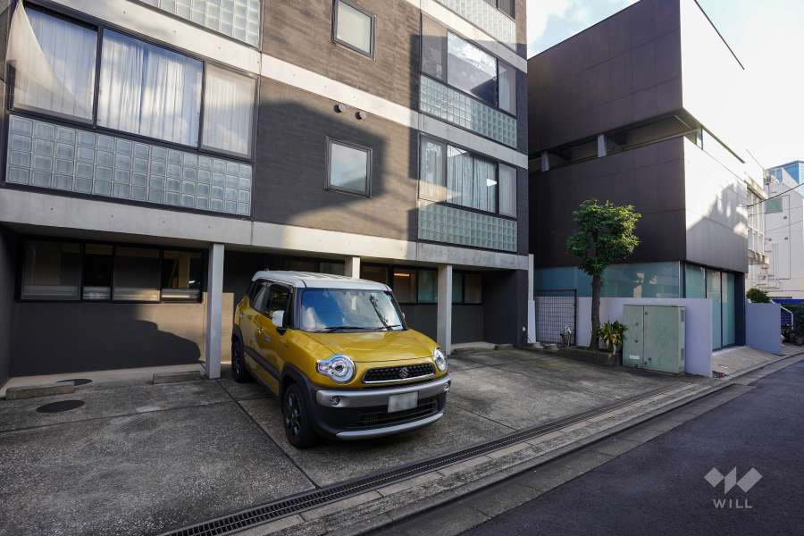 敷地内駐車場（屋外平面式）