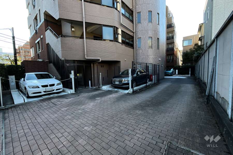 敷地内駐車場（屋外機械式）