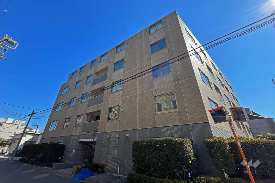 パークハウス外苑西の外観（南西側から）