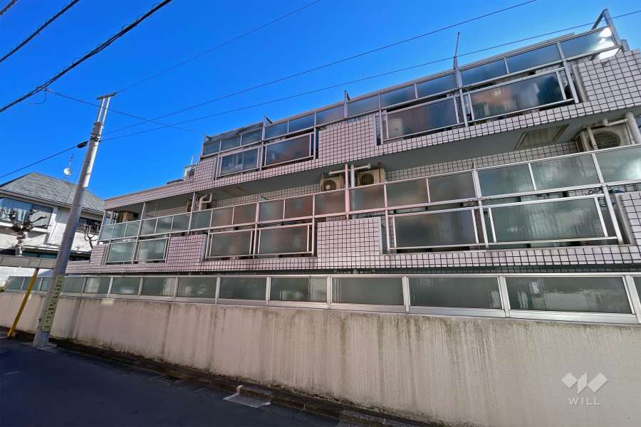 ハイシティ表参道の外観（西側から）