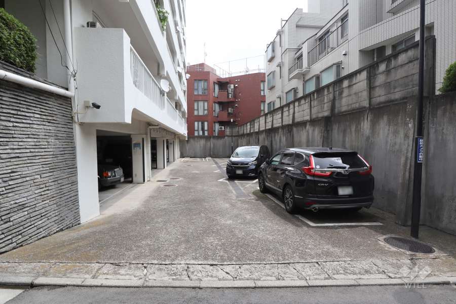 敷地内駐車場（屋内平面式・屋外平面式）