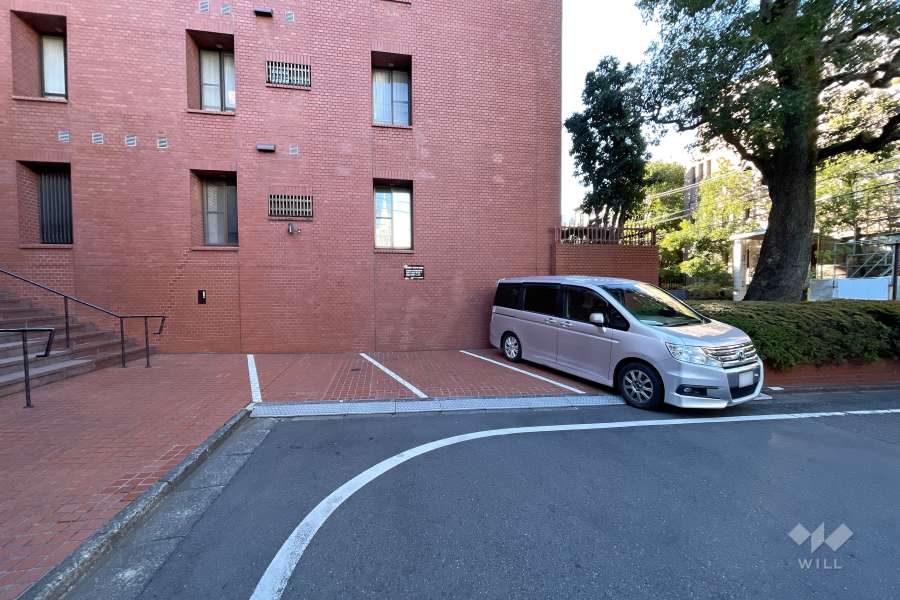 敷地内駐車場（屋外平面式）