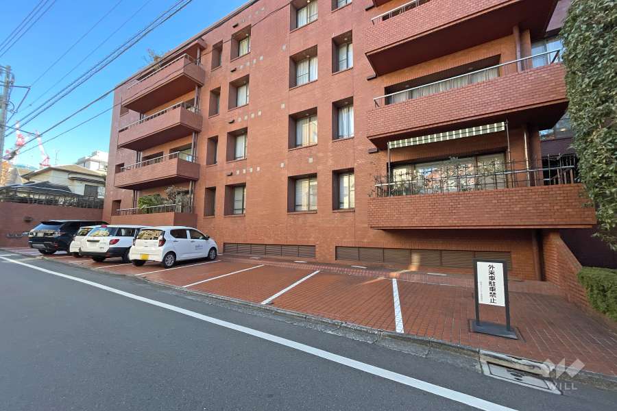 敷地内駐車場（屋外平面式）