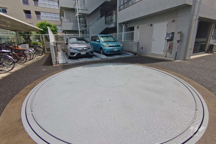敷地内駐車場（屋外機械式）