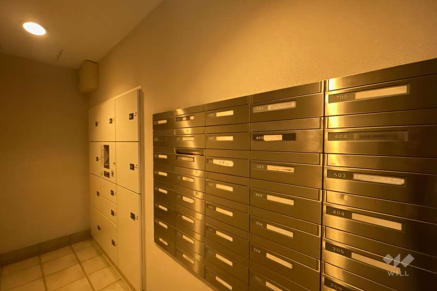 宅配ボックスと共用ポスト