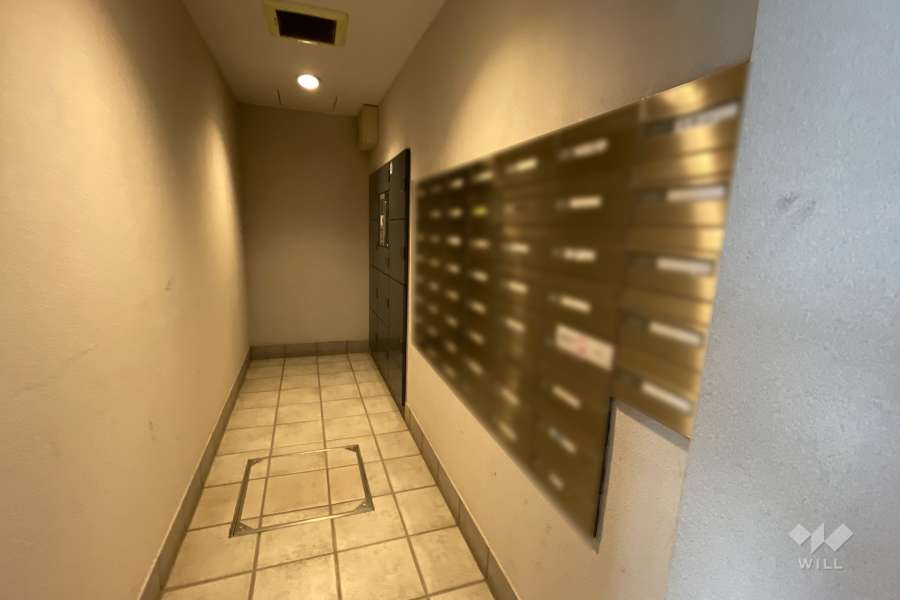 宅配ボックスと共用ポスト