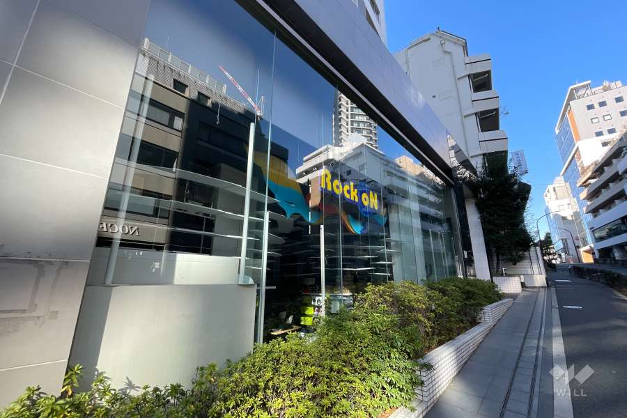 建物1階のテナント