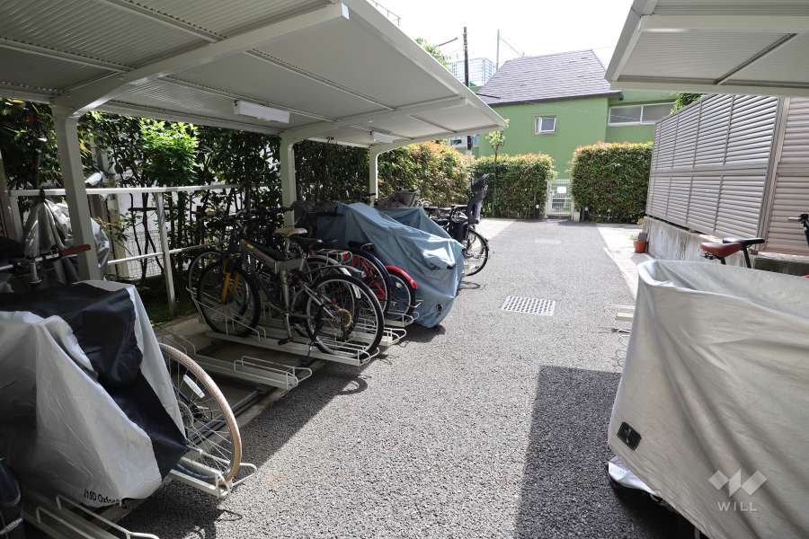 駐輪場（屋根付き）