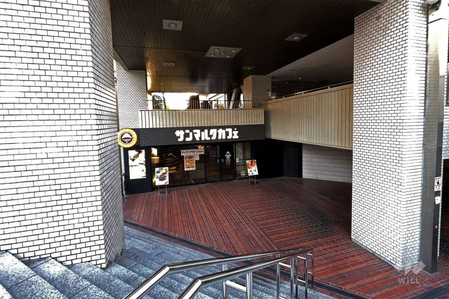 敷地内のテナント