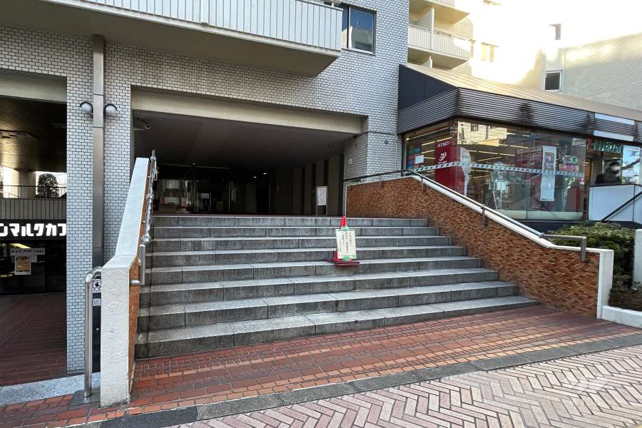 エントランスアプローチ