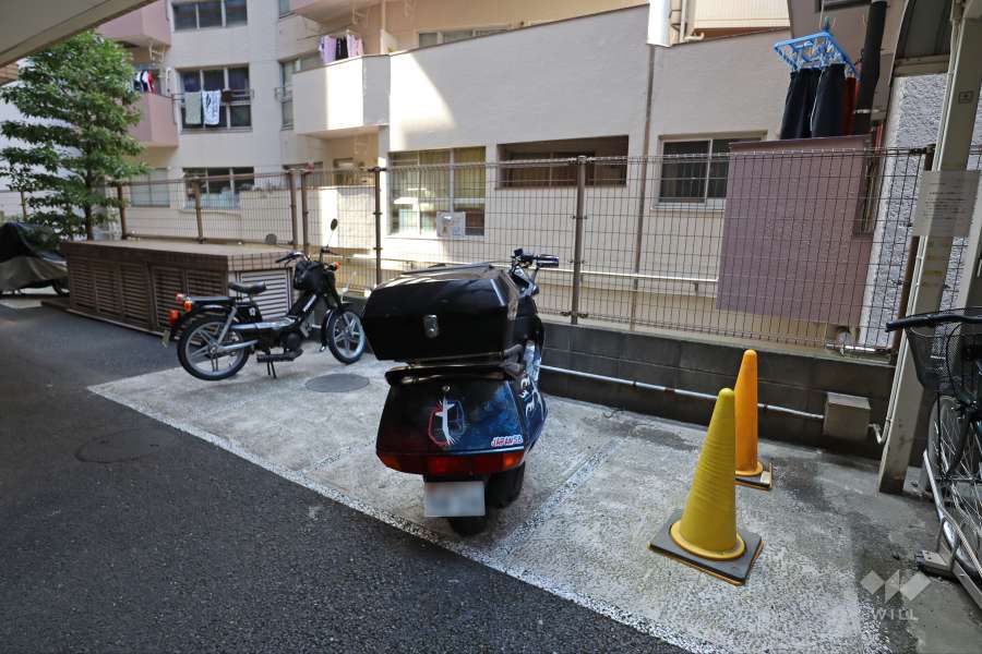 バイク置場
