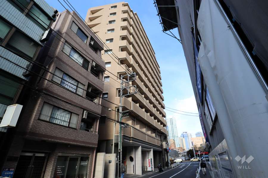 パレステュディオ渋谷本町の外観(南東側から）