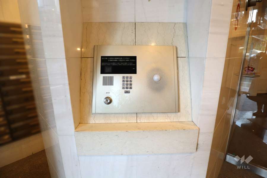 オートロックの操作盤