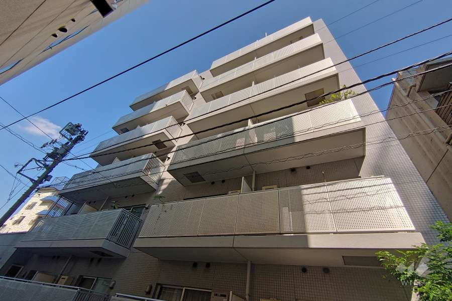 エスポワール渋谷松濤の外観（南西側から）