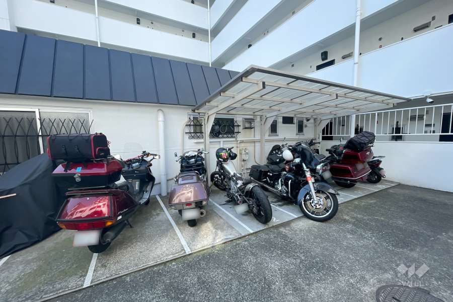 バイク置場