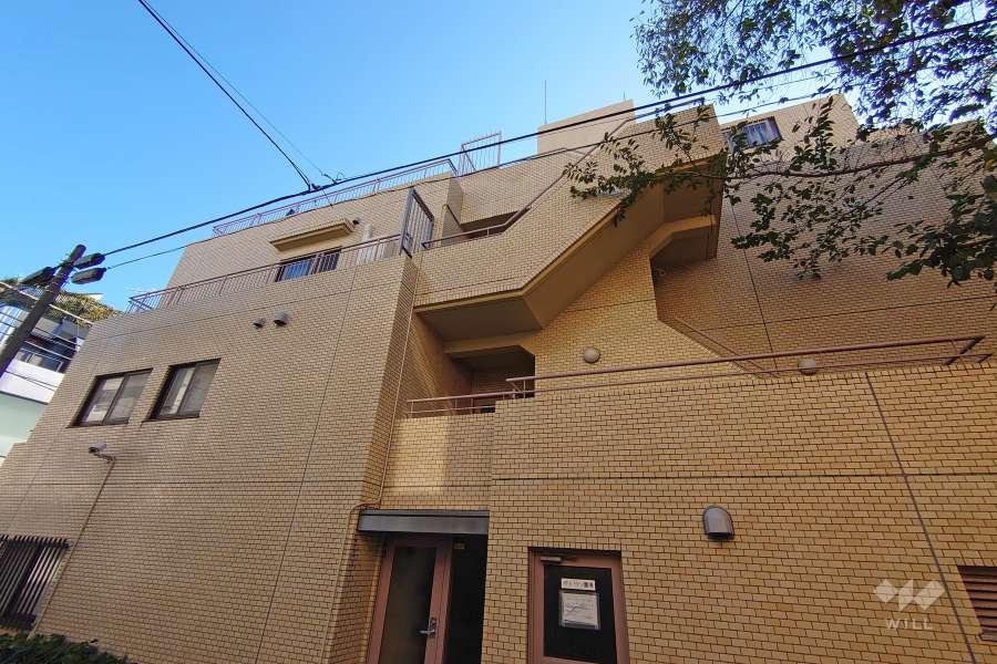 ライオンズマンション千駄ヶ谷第2の外観（北東側から）