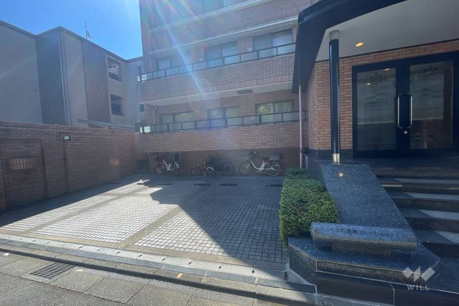 敷地内駐車場（屋外平面式）