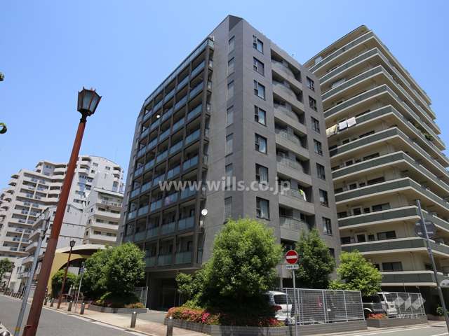 ライオンズマンション尼崎の外観（南西側から）