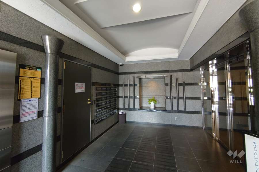 エントランスホール