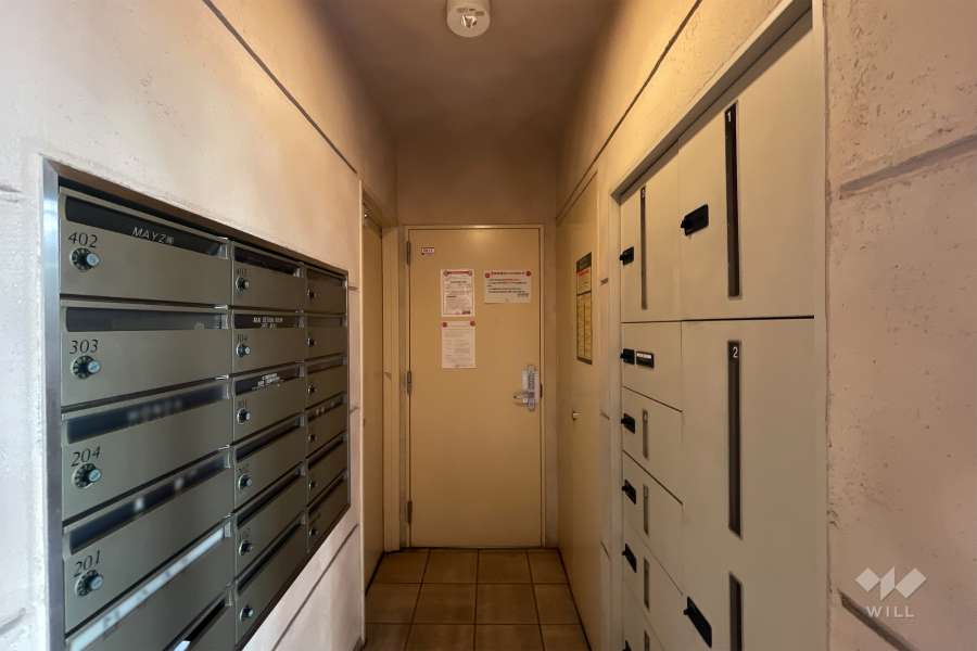 宅配ボックスと共用ポスト