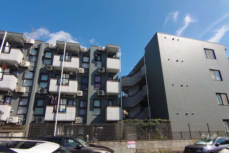 フェニックス代々木上原の外観（南西側から）