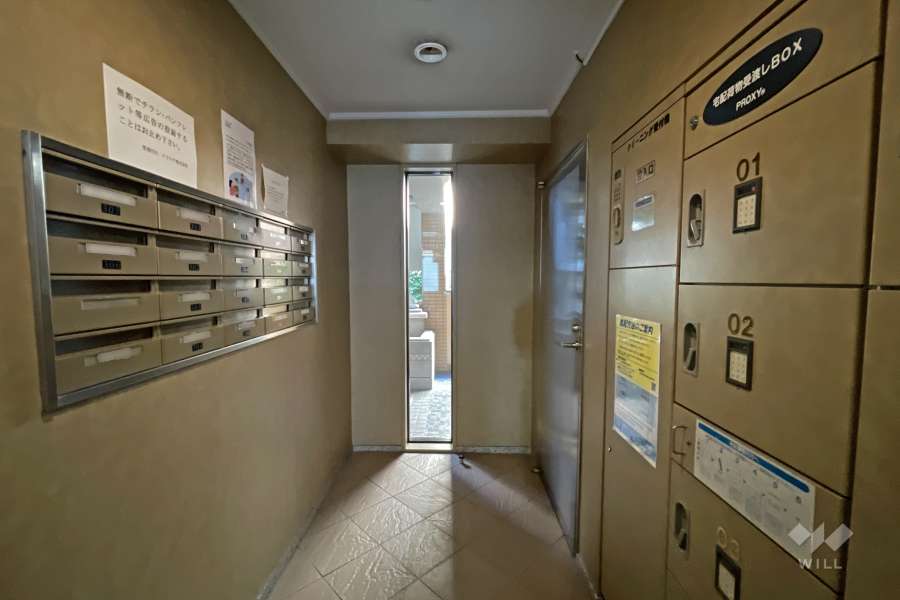 集合ポストと宅配ボックス