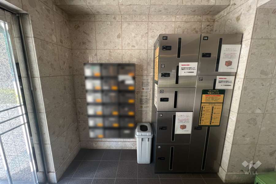 共用ポストと宅配ボックス