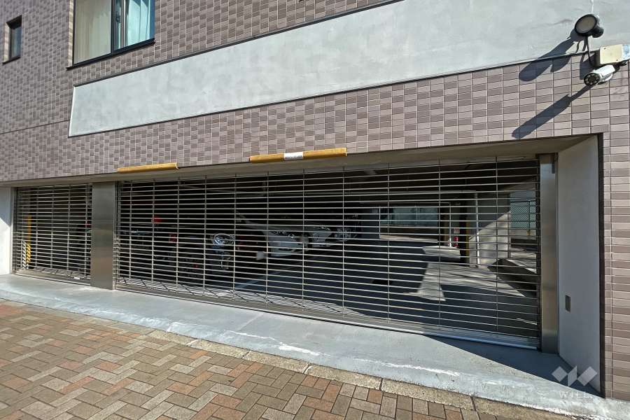 敷地内駐車場（屋内平面式）