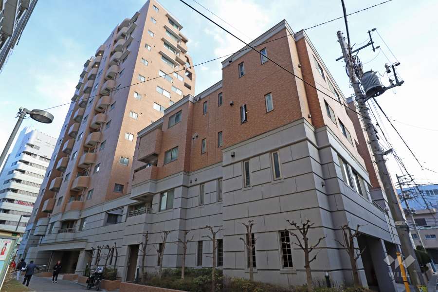 グランドステージ初台の外観（北西側から）