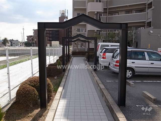 エントランスアプローチ