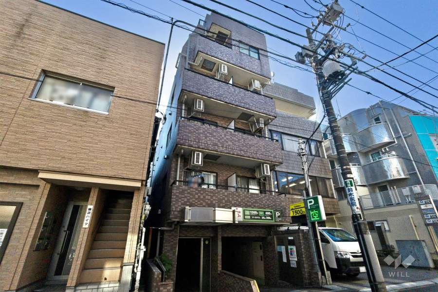 菱和パレス渋谷本町の外観（北側から）