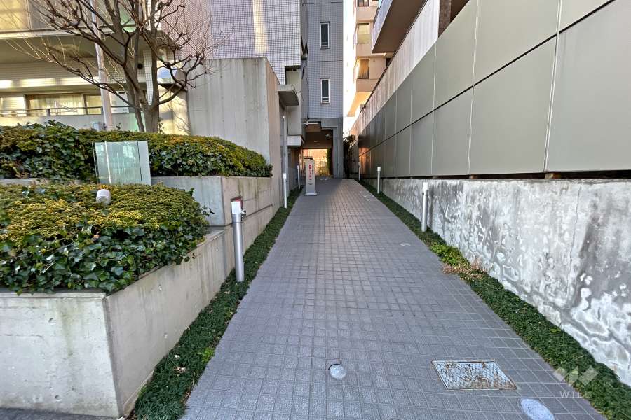 エントランスアプローチ