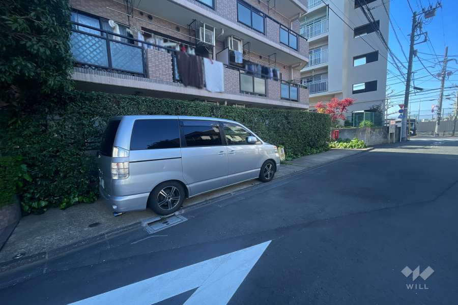 敷地内駐車場（屋外平面式）