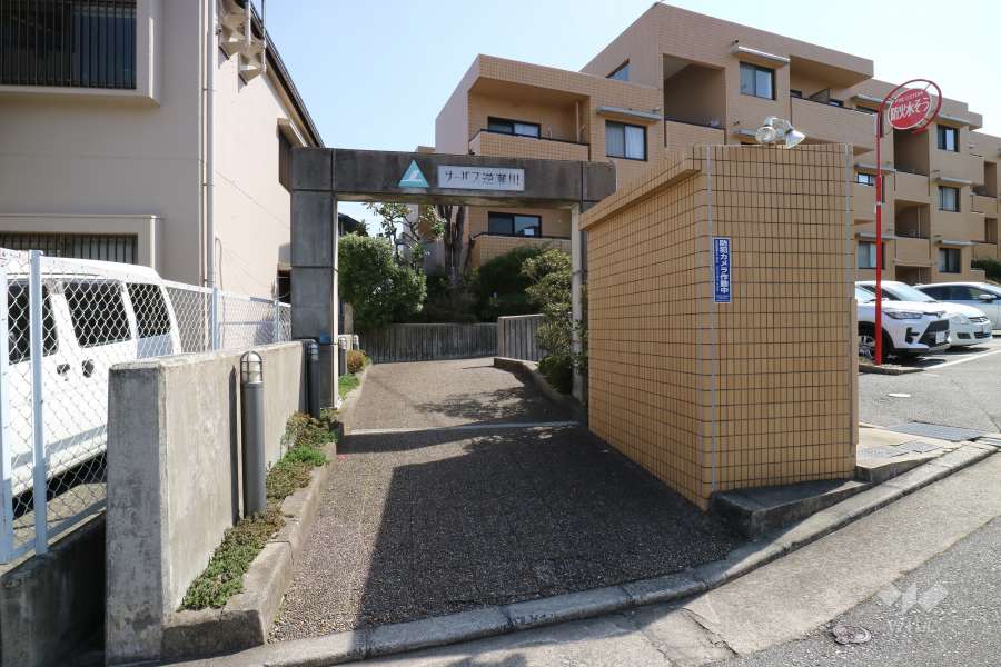 エントランスアプローチ