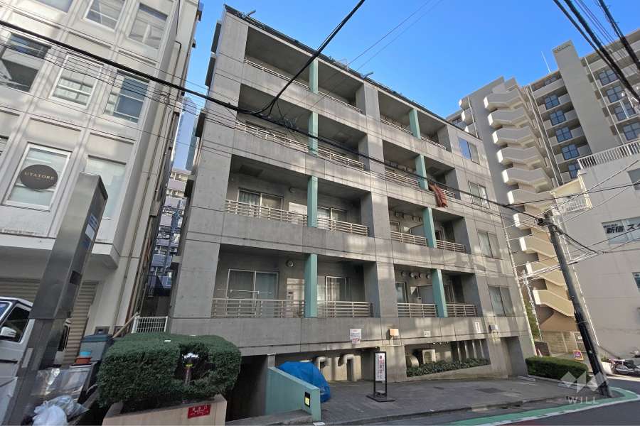 ジェイパーク代々木の外観（南西側から）