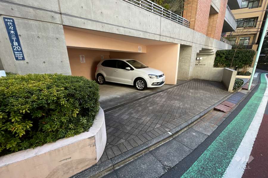 敷地内駐車場（屋内平面式）